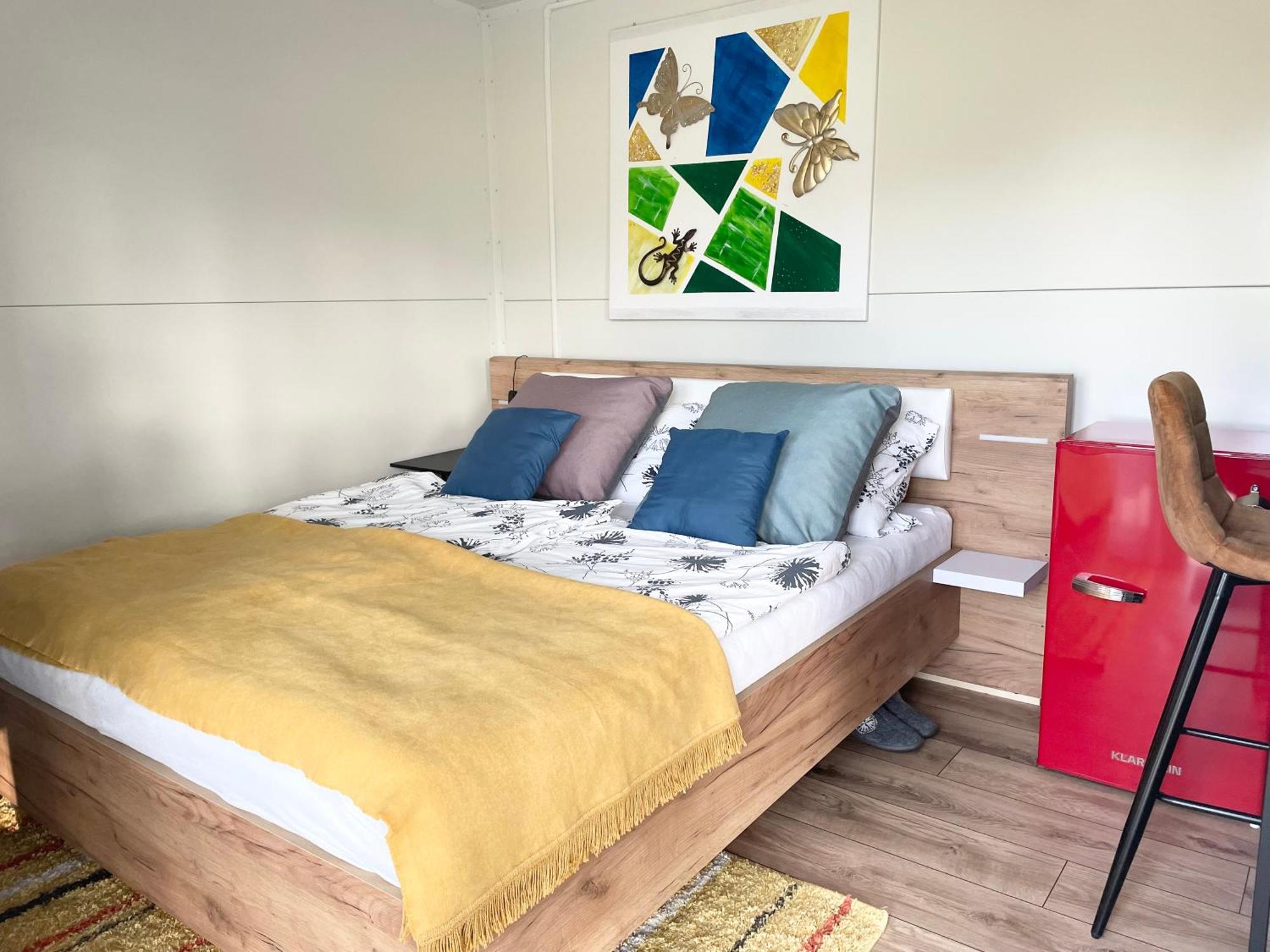 Tiny House With Mountain Views Apartment Turany Bagian luar foto